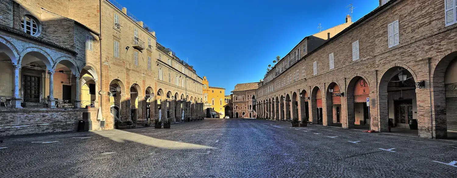 Piazza-del-Popolo-Testata-2